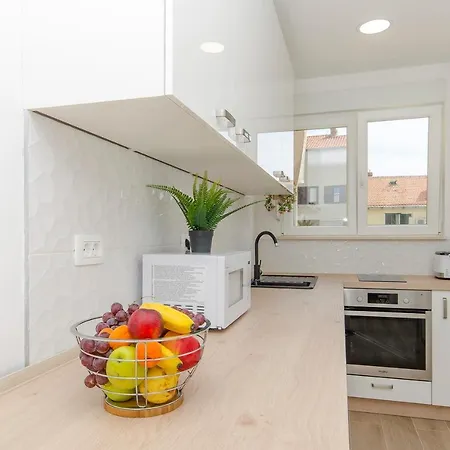 Apartment Lanuna