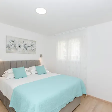 Apartment Lanuna