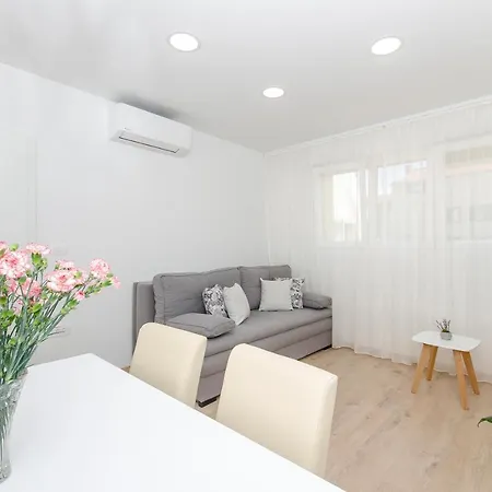 아파트 Lanuna 스플리트